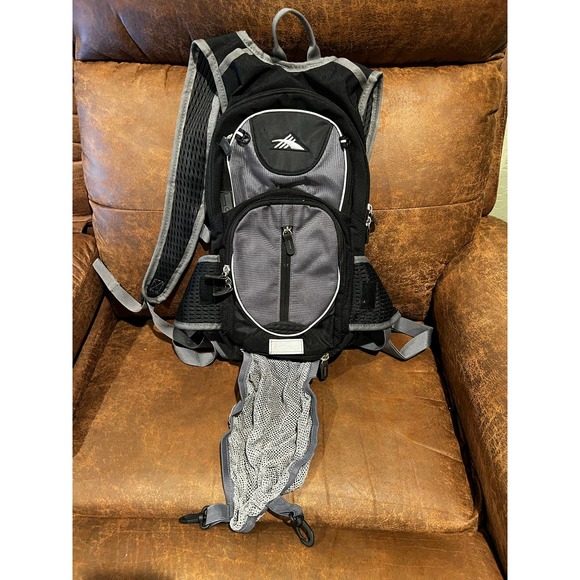 High Sierra Hydration Hiking Camping Black Backpack Airflow Cool Back - Picture 3 of 4